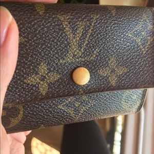 Lv wallet Louis Vuitton authentic!